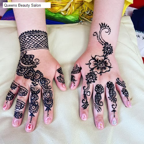 Queens Beauty Salon
