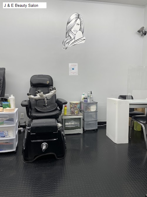 J & E Beauty Salon
