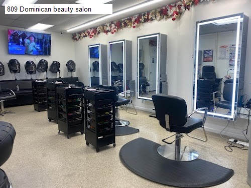 809 Dominican beauty salon