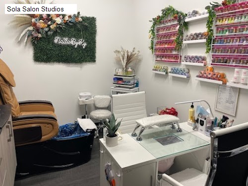 Sola Salon Studios - new hartford