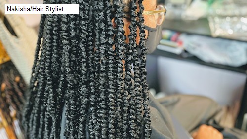 Nakisha/Hair Stylist
