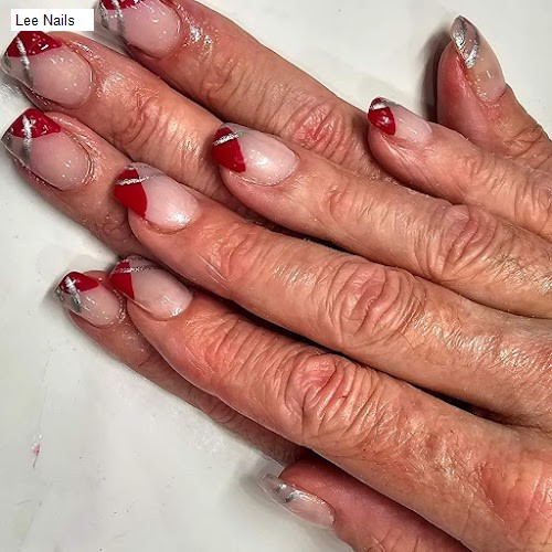 Lee Nails