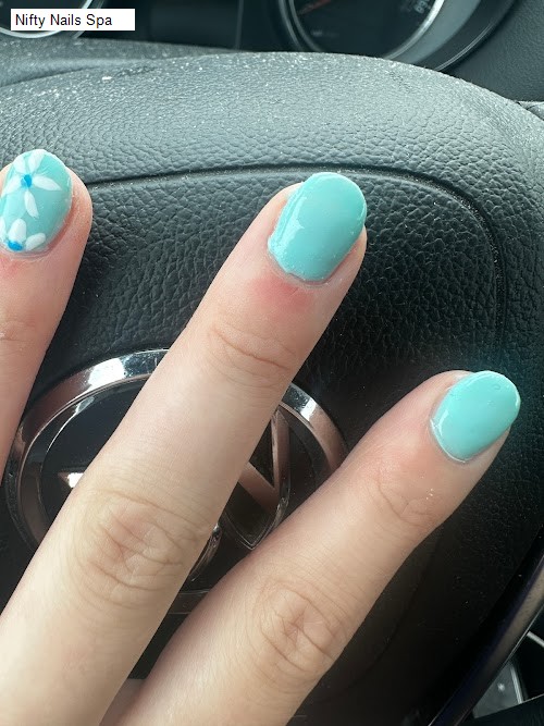 Nifty Nails Spa