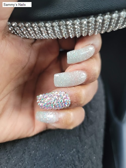 Sammy’s Nails