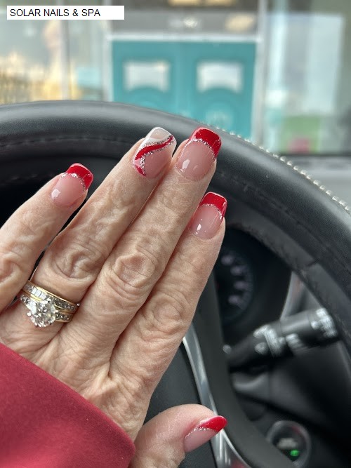 SOLAR NAILS & SPA