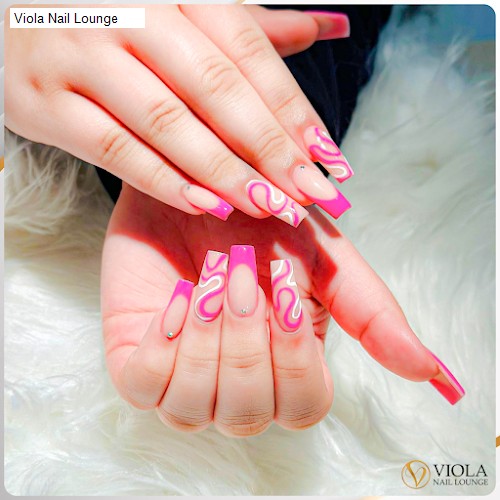 Viola Nail Lounge
