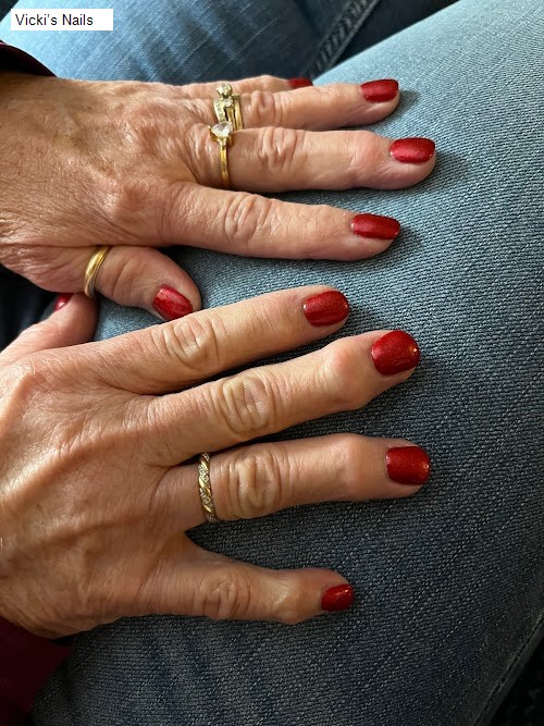 Vicki’s Nails