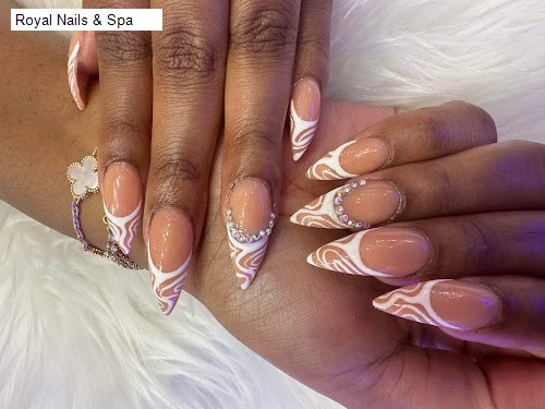Royal Nails & Spa