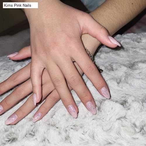 Kims Pink Nails