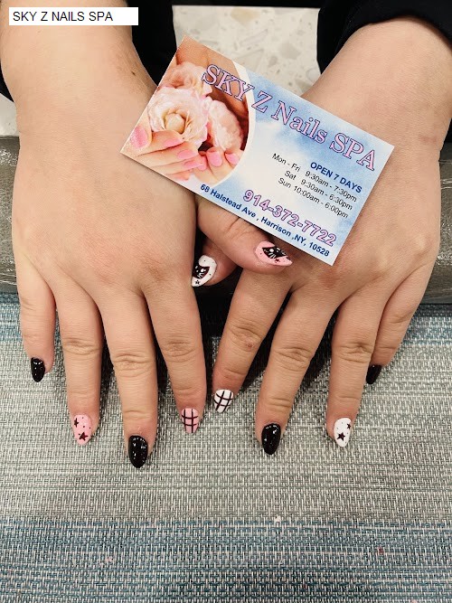 SKY Z NAILS SPA